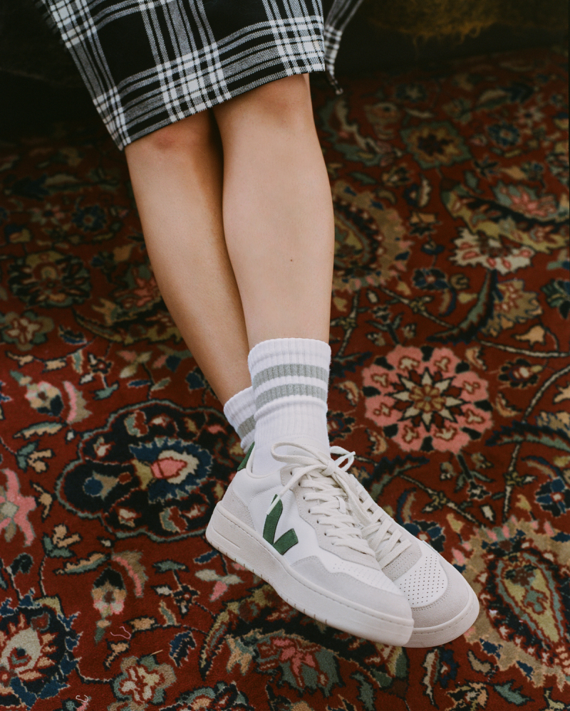 Veja v1 white hot sale leather sneakers